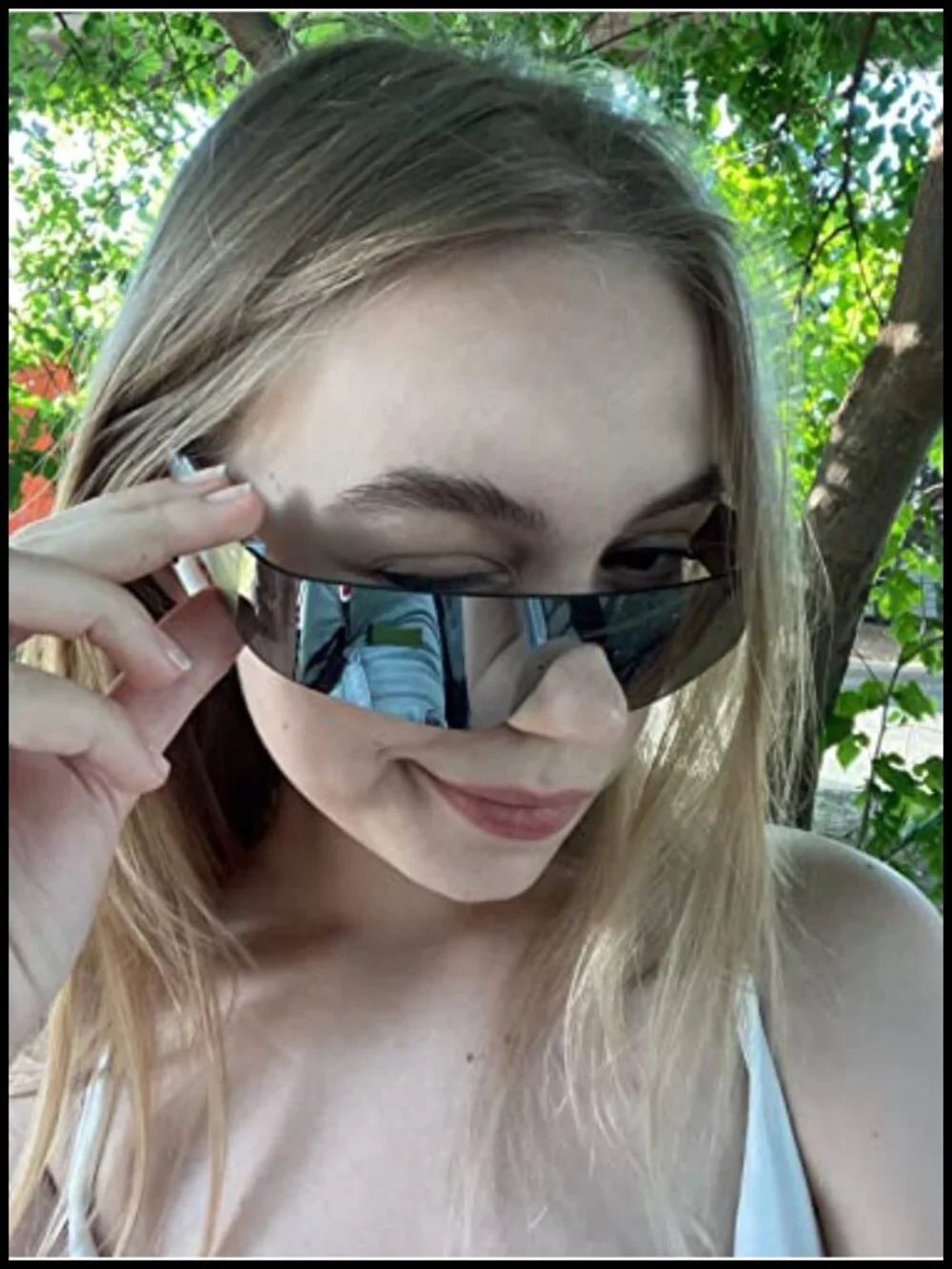 Rimless Futuristic Wrap Around Sunglasses for Women Men Cyberpunk Visor Sun